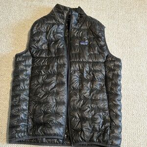 Men’s Grey Patagonia Size L Nano Puff vest